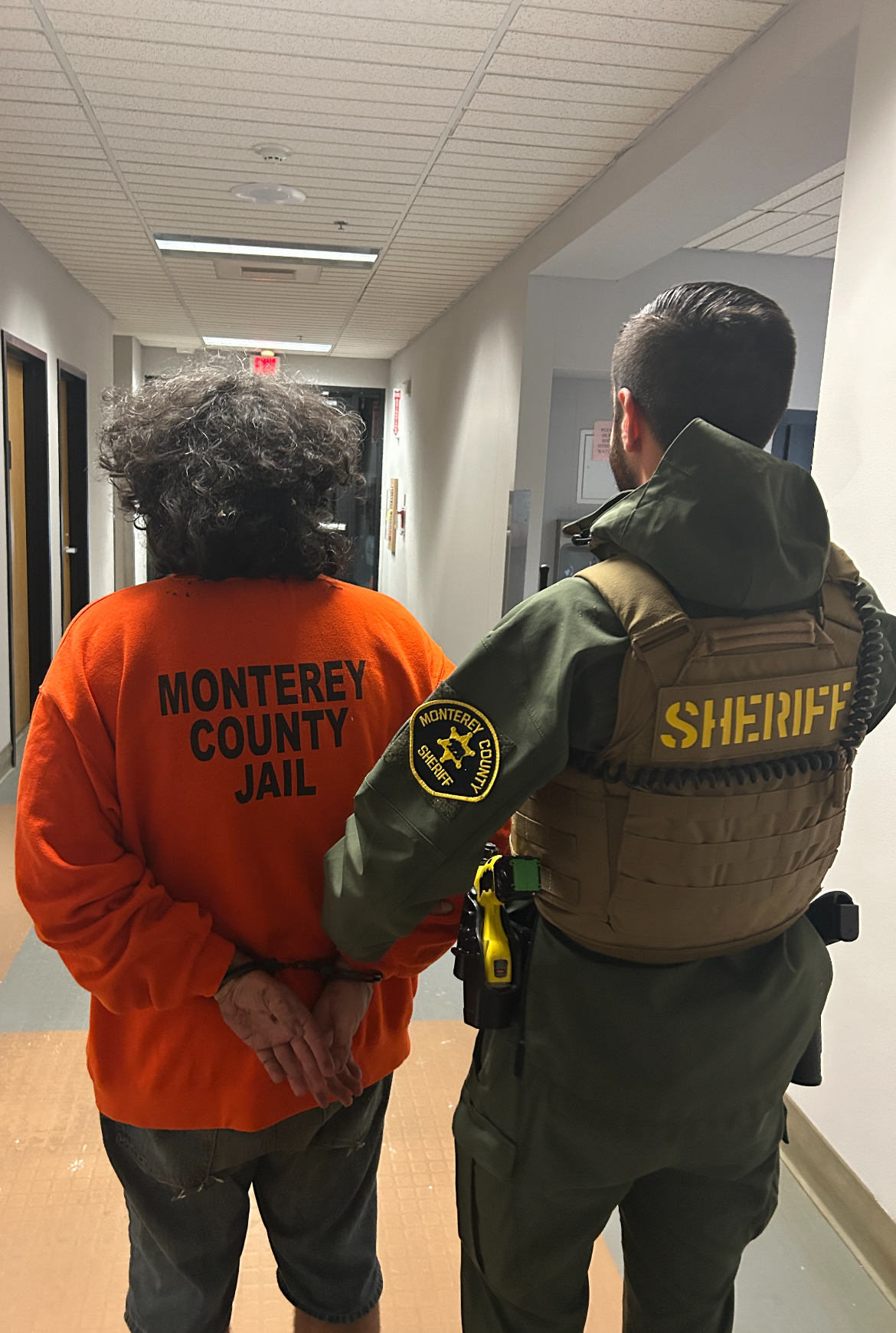Monterey County man turns himself in to police after stabbing his mother