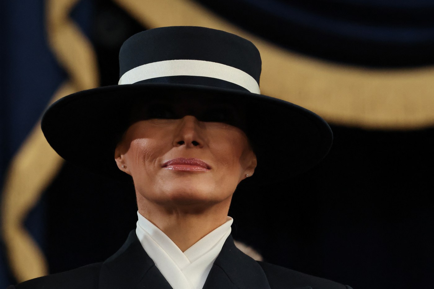 No, Melania Trump didn’t wear black but the family colors were dark at his 2nd inauguration