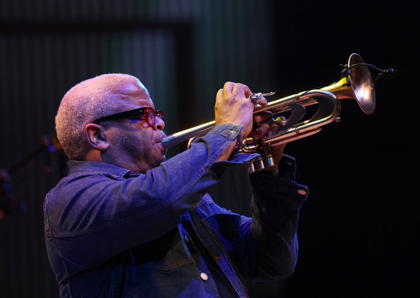 Review: Jazz titan showcases one of his finest efforts at opening night concert