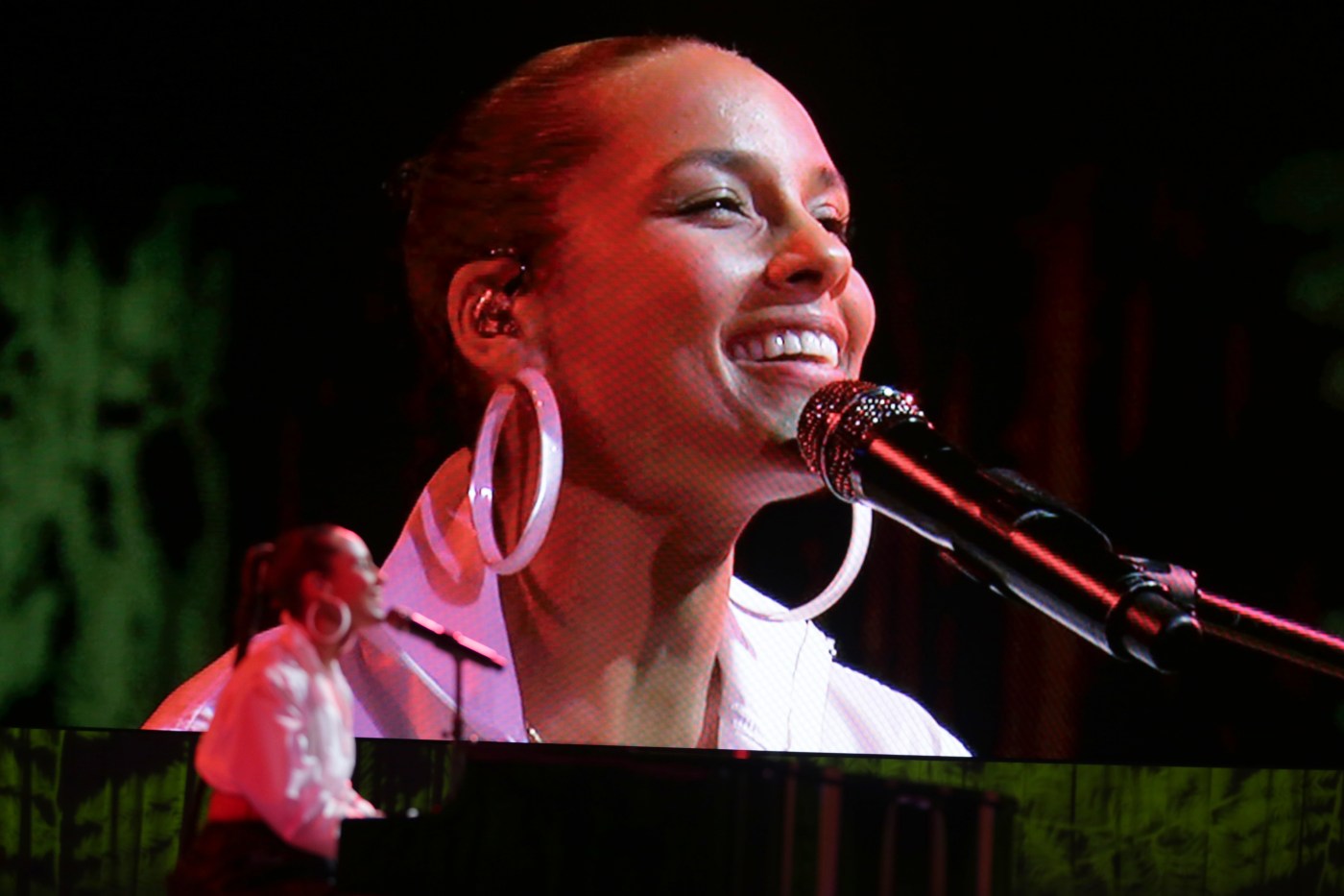 Horoscopes Jan. 25, 2025: Alicia Keys, head in a direction that offers positive change