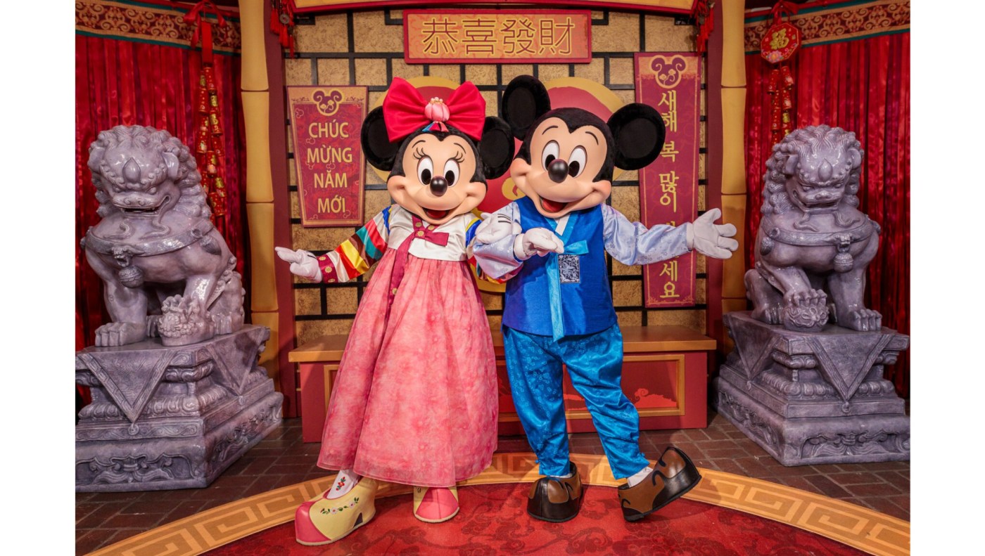 For first time, Mickey and Minnie wear Korean attire for Lunar New Year at Disney California Adventure