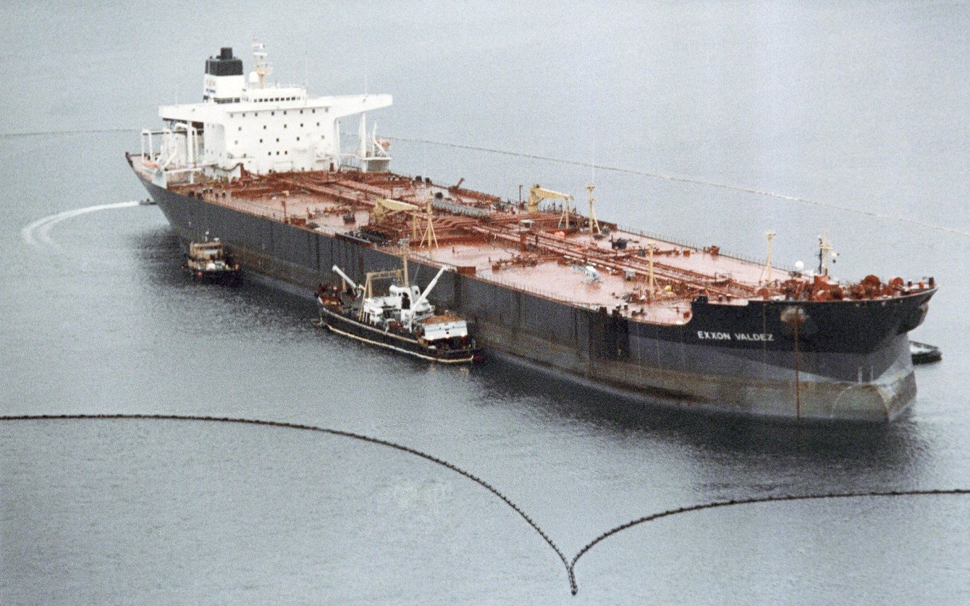 Today in History: March 24, Exxon Valdez crashes in Alaska, creates massive oil spill