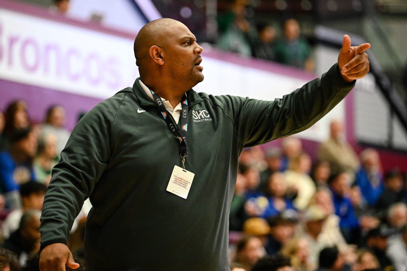 Sacred Heart Cathedral boys basketball coach Caesar Smith steps down after four seasons, CCS Open, D-III titles