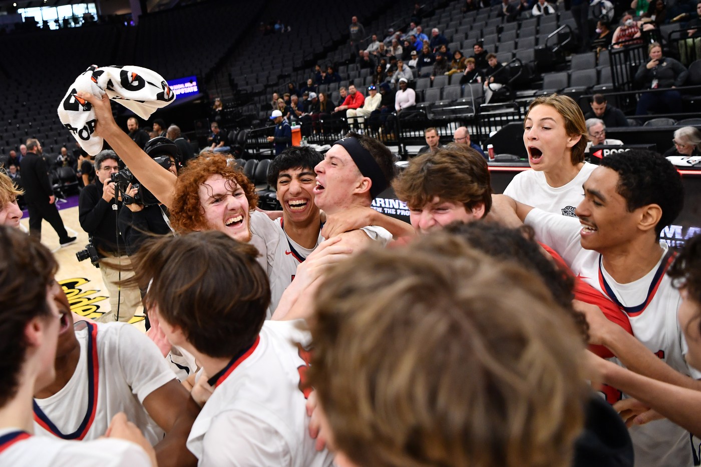 International-San Francisco scoring machine leads Jaguars to emotional CIF boys D-V state title