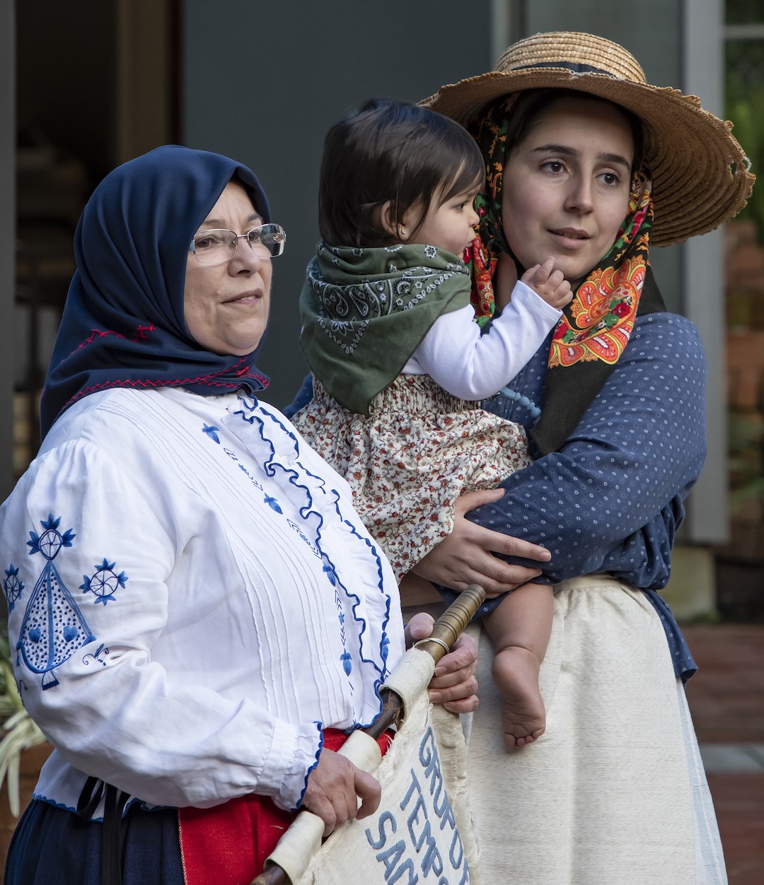 Photo workshop will have participants framing families