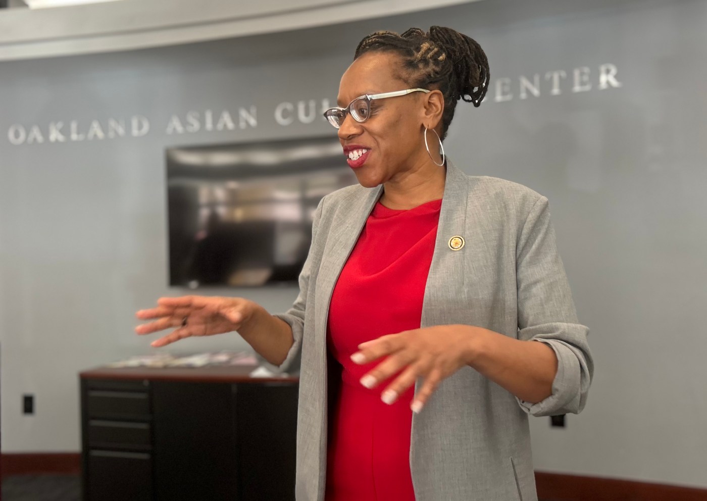 Bay Area Rep. Lateefah Simon walks out of Trump address, delivers rebuttal