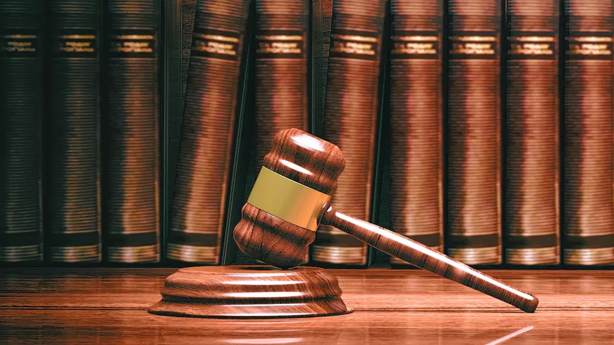Iraqi immigrant and self-proclaimed Trump supporter charged with illegally voting in the 2020 election in New York