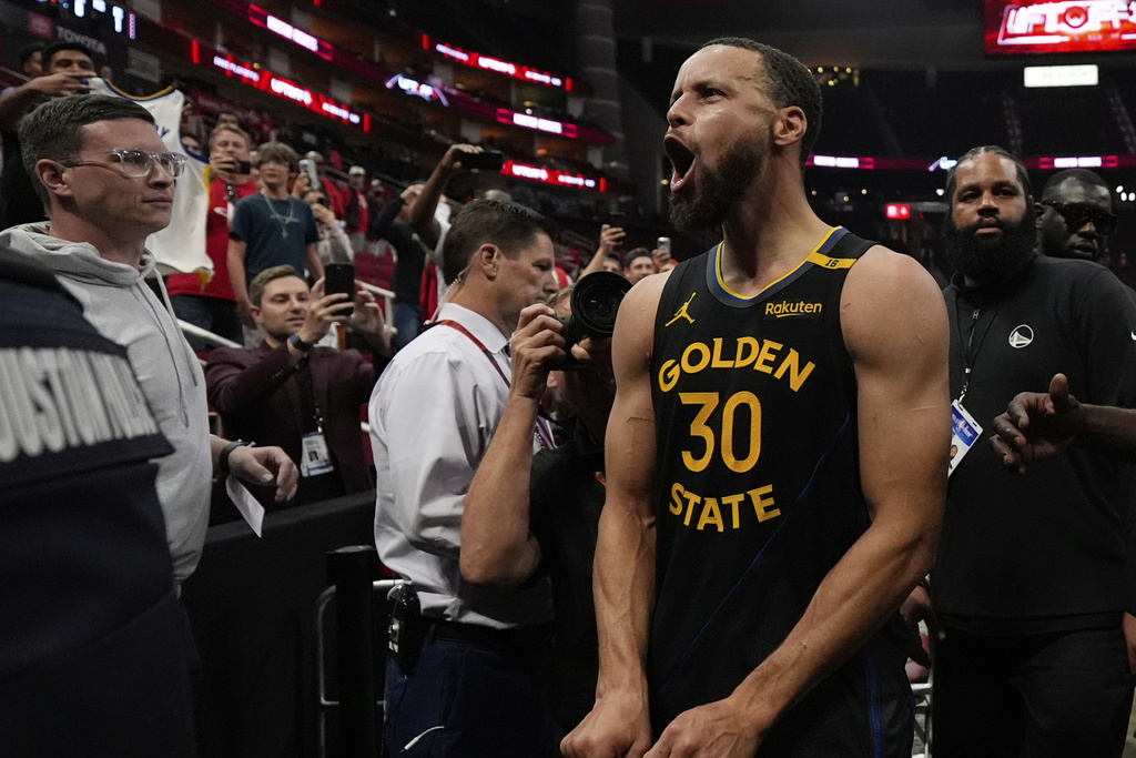Kurtenbach: Surprise! The old, battered Warriors vanquished the Rockets again