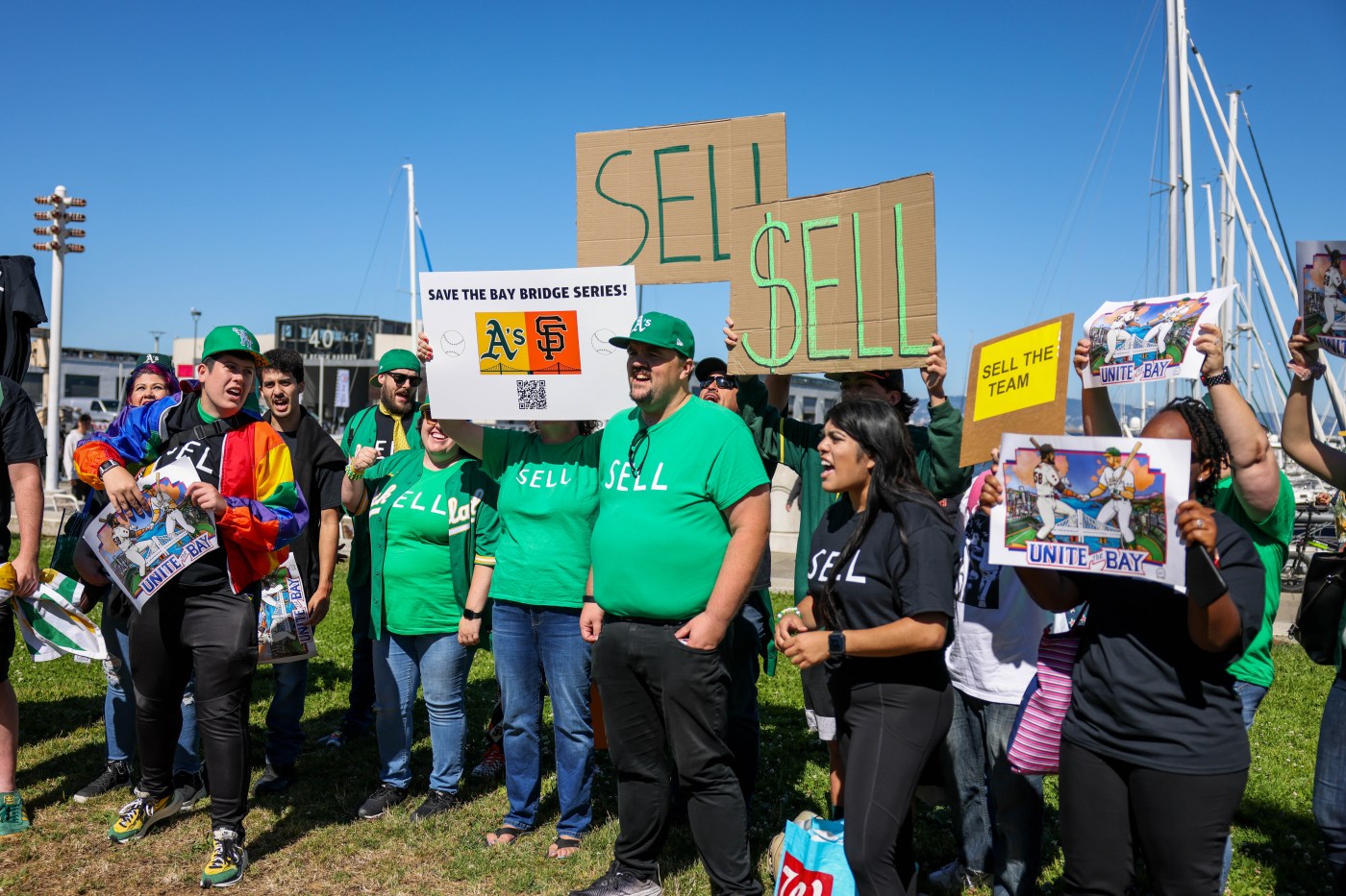Oakland fan groups aren’t flocking to see Athletics play SF Giants this weekend