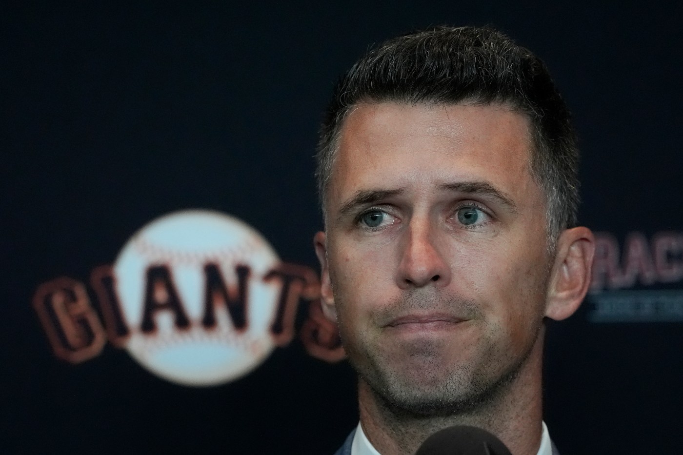 Kurtenbach: The SF Giants desperately need offense. Buster Posey should look at these four trade-deadline targets