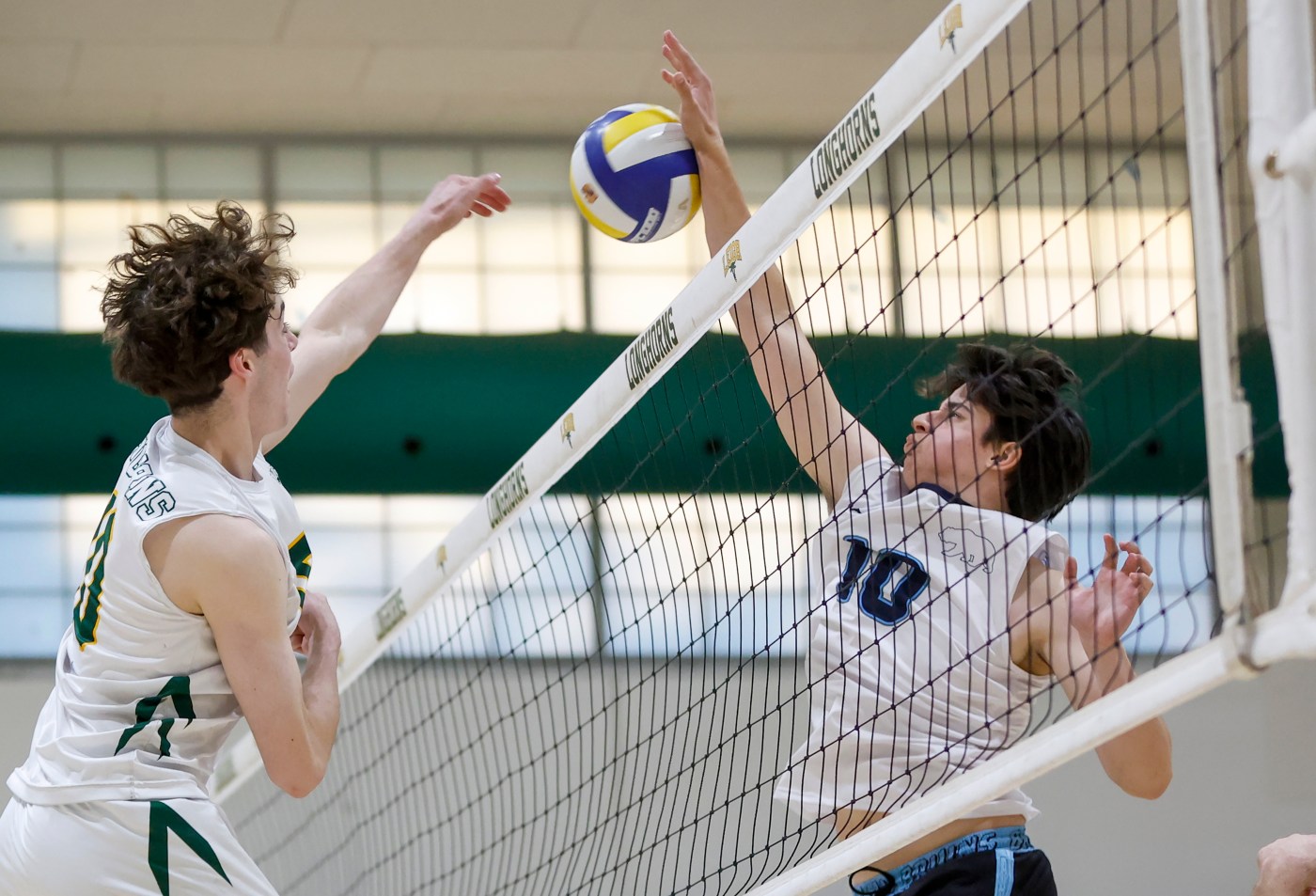 In fourth meeting between San Jose rivals, Branham wins five-set thriller over Leigh with a game-changing block
