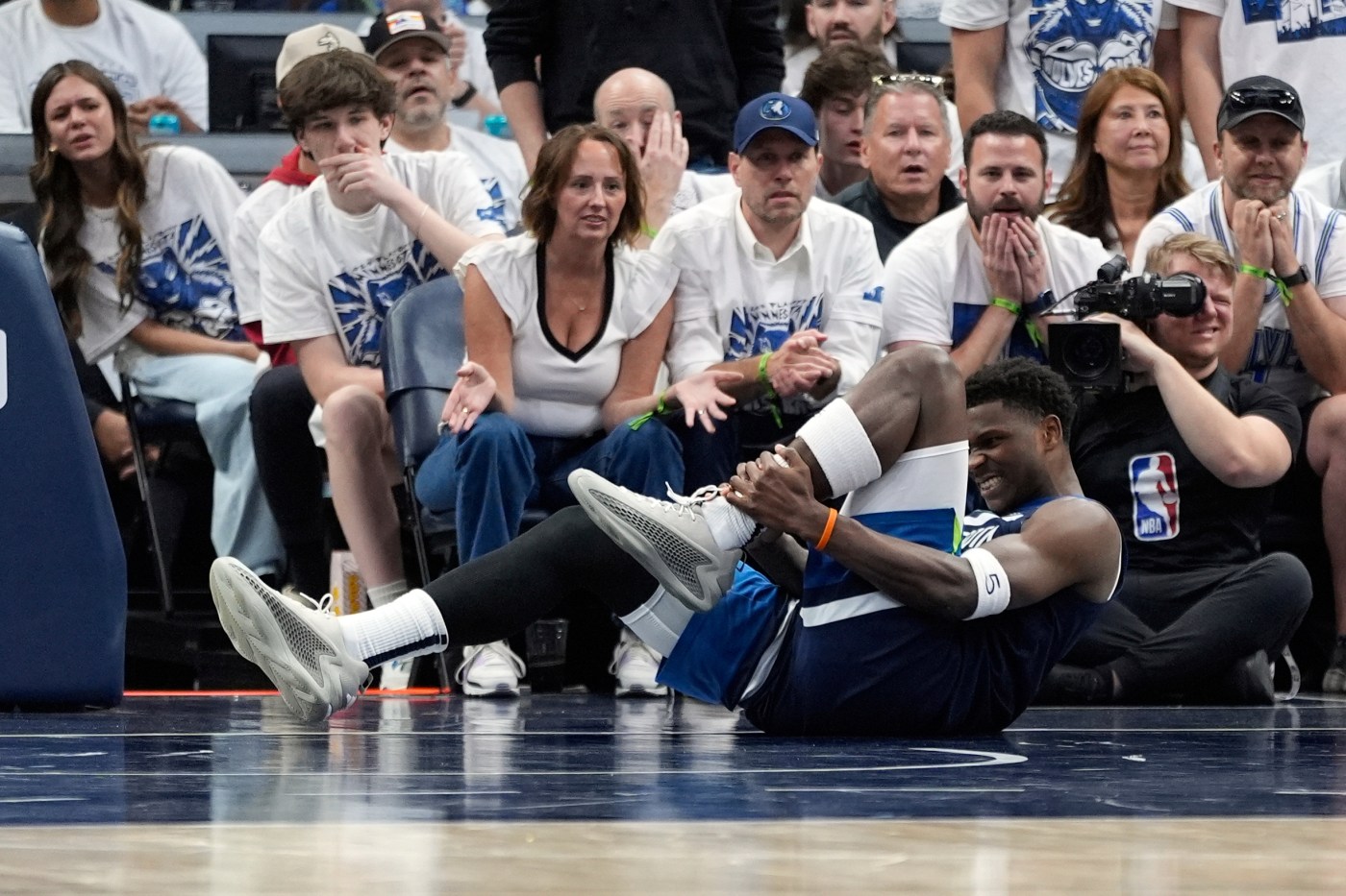 Anthony Edwards returns to Warriors-Timberwolves Game 2 after ankle injury