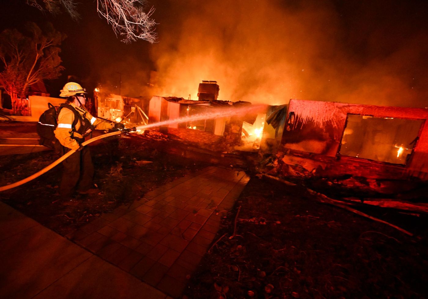 In wake of Southern California wildfires, lawmakers jockey to sweeten firefighter pensions