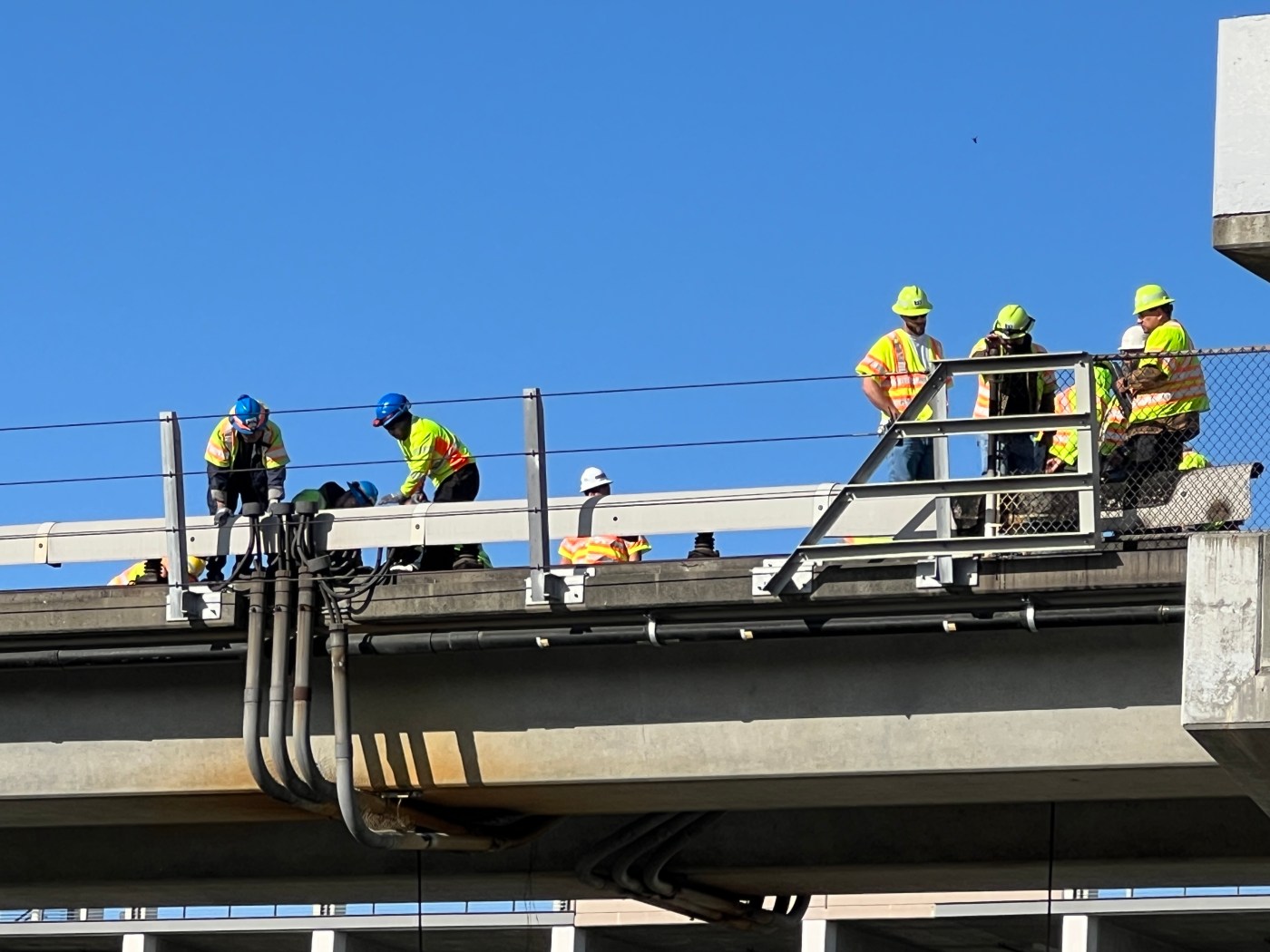 BART fully restores service days after fire-sparked system disruption