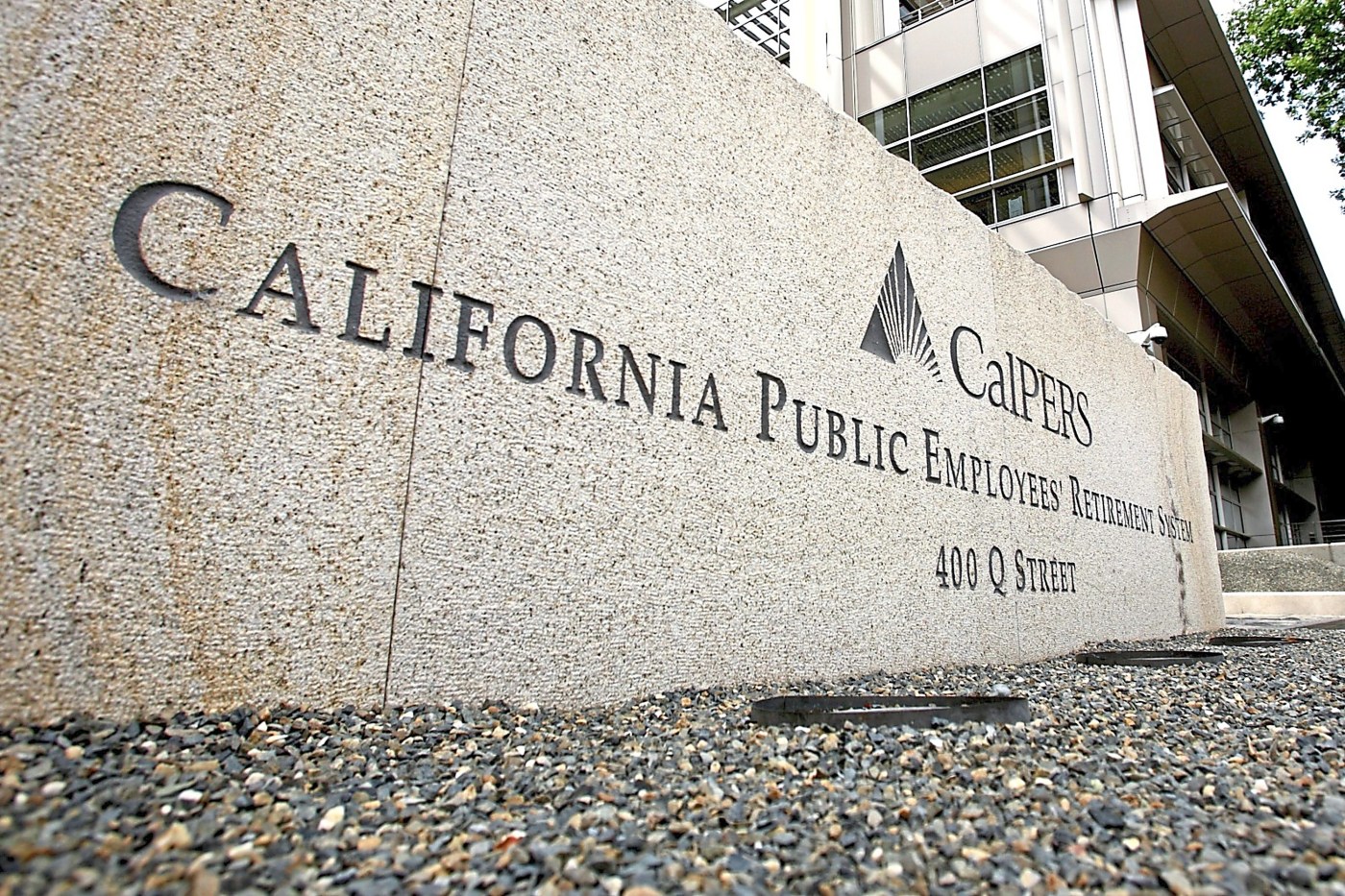 Walters: Lawmakers might undermine California’s landmark public pension reform