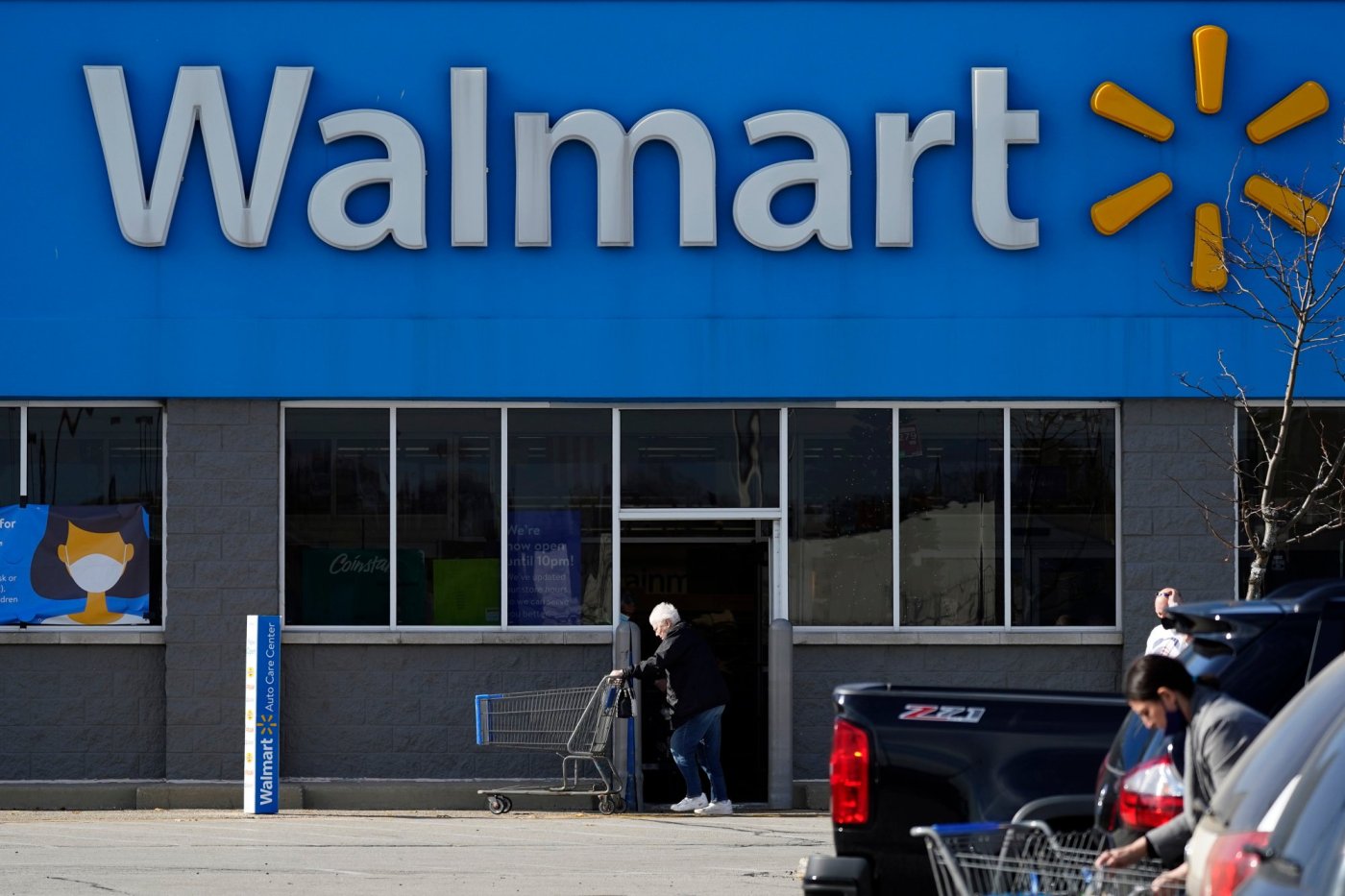 Did Walmart make the right move warning customers about higher prices?
