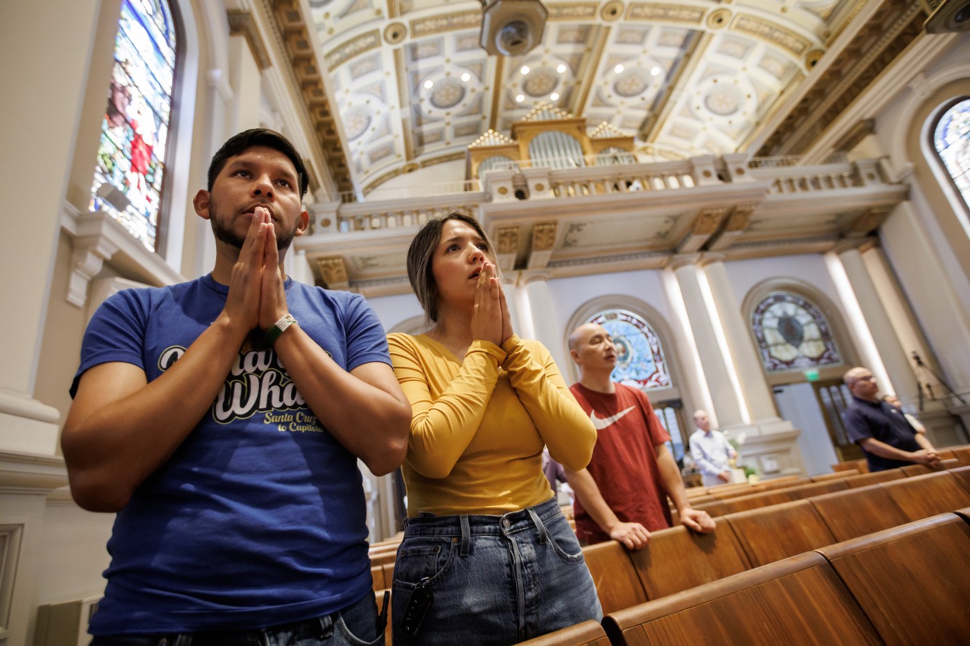 Bay Area Catholics welcome Pope Leo XIV, first American pontiff