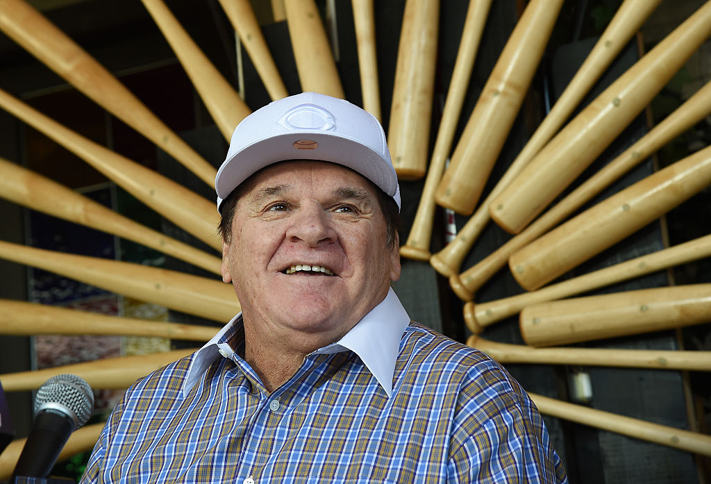 MLB reinstates Pete Rose, Shoeless Joe Jackson