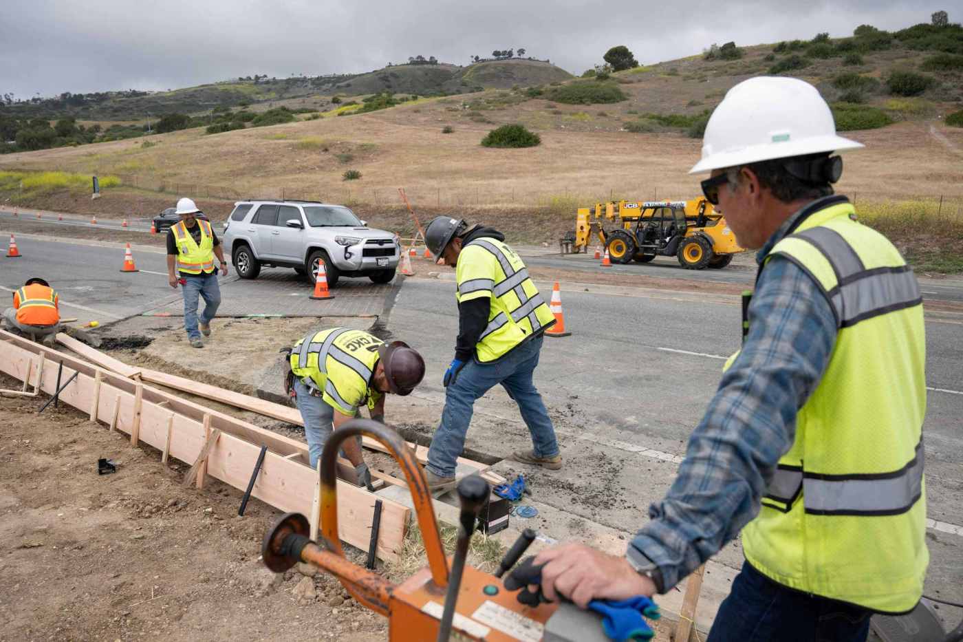California Assembly bill would support land movement relief