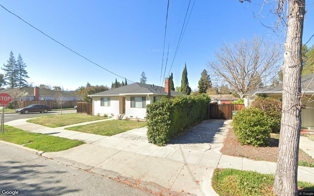 Two-bedroom home sells for $2.9 million in Palo Alto