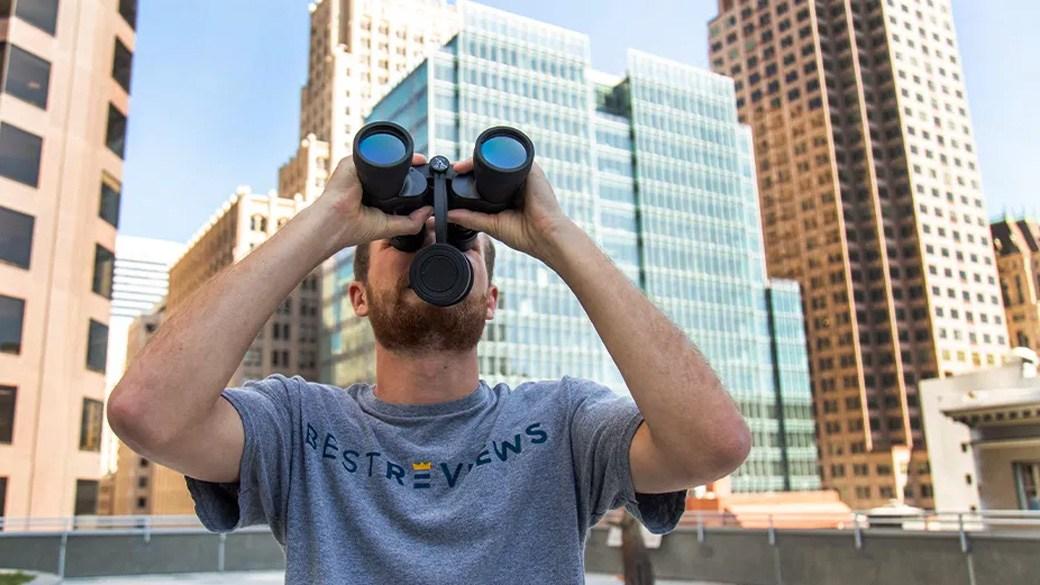 Best binoculars for birdwatchers and travelers alike