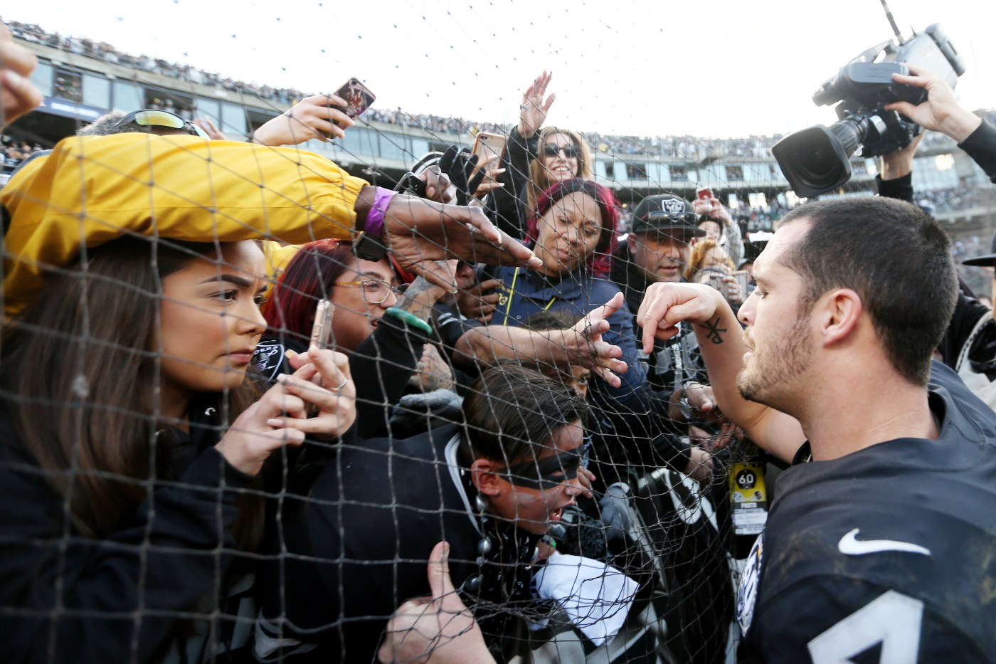 Former Raiders QB Derek Carr is retiring because of a degenerative condition in his right shoulder