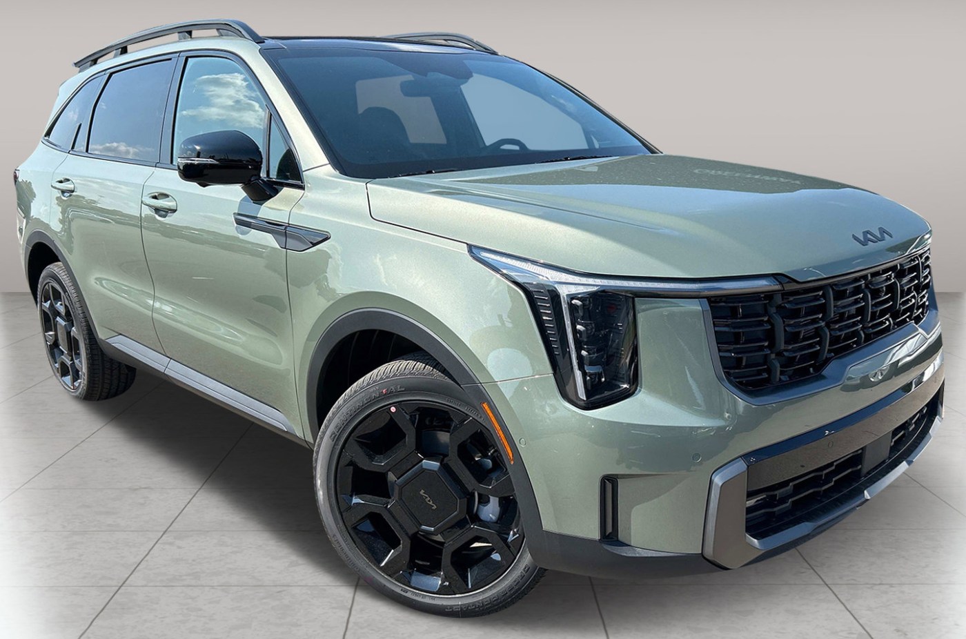 The 2025 Kia Sorento SX Prestige AWD Plug In PHEV Hybrid SUV