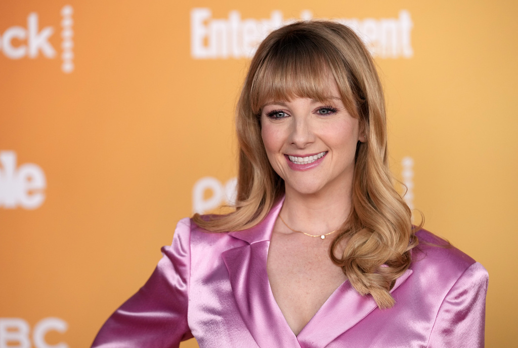 Horoscopes June 23, 2025: Melissa Rauch, set boundaries and budgets this year