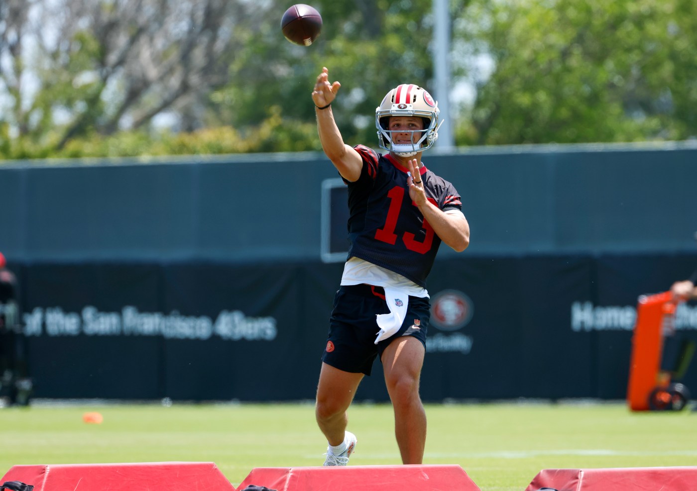 49ers relish Navy SEALs’ visit, workout as they seek new bond this offseason