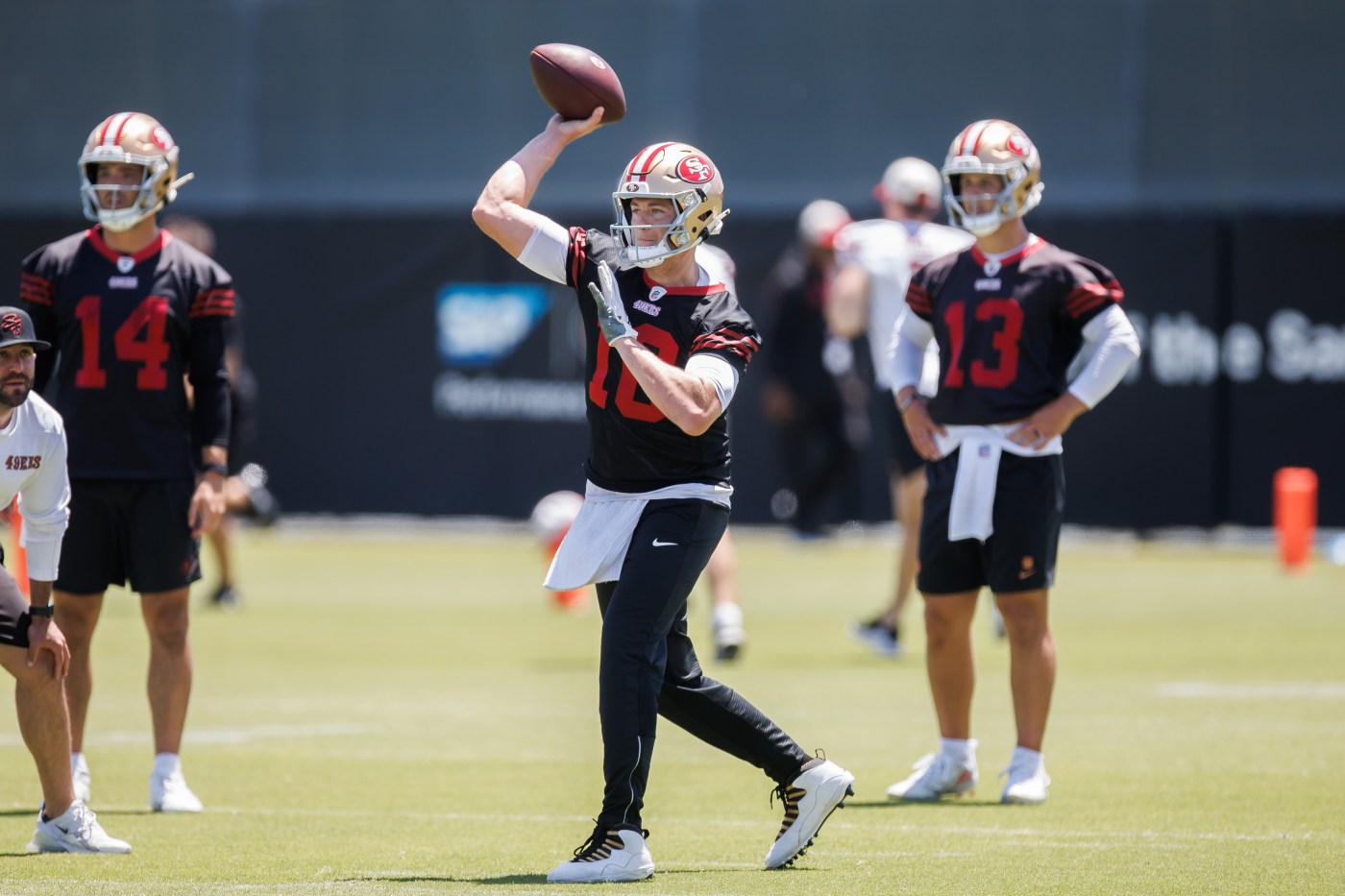 49ers’ Mac Jones, who played for Saban and Belichick, turns to Kyle Shanahan for help