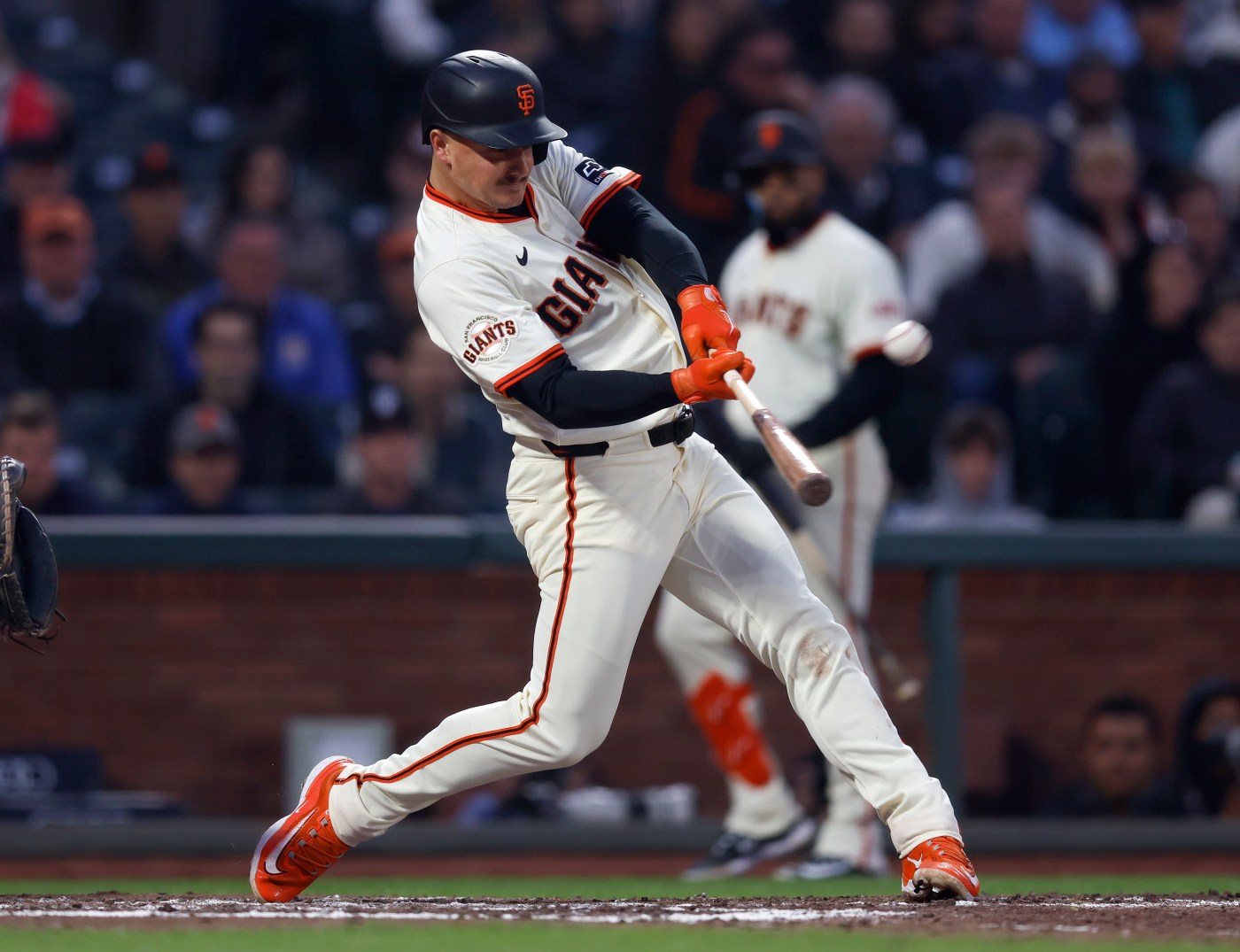 SF Giants’ Chapman on schedule to begin rehab next week