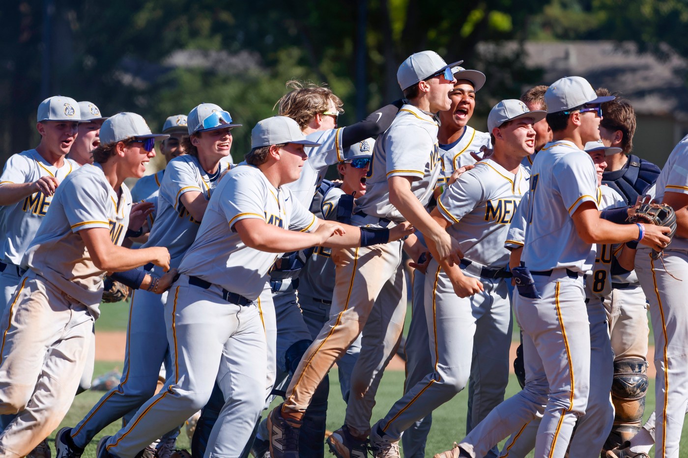 Menlo School holds off Santa Clara’s final rally, wins NorCal D-IV title