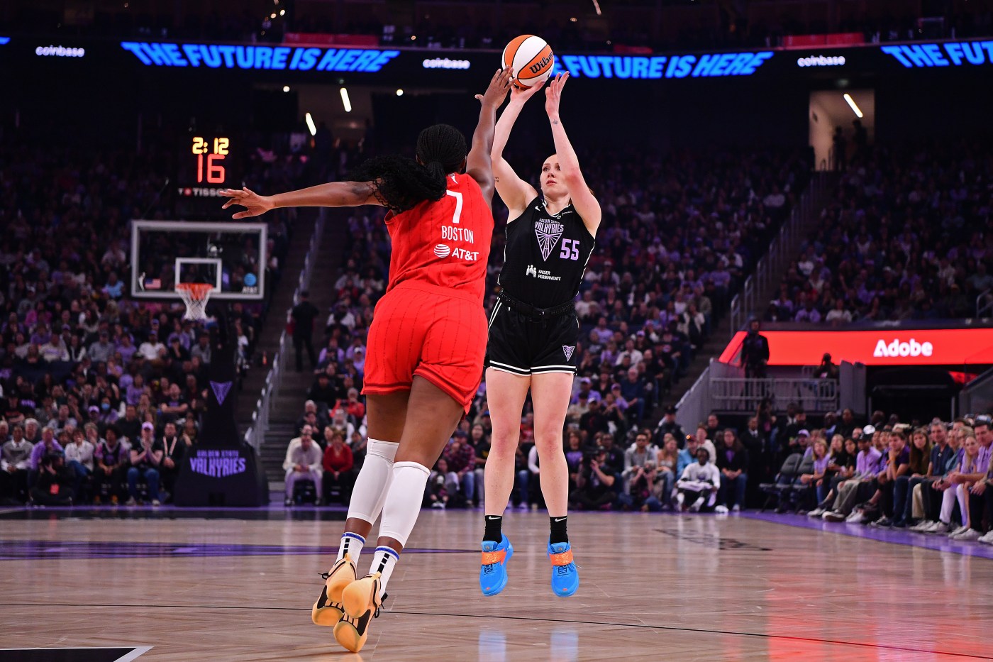 Golden State Valkyries waive Chloe Bibby, Bree Hall