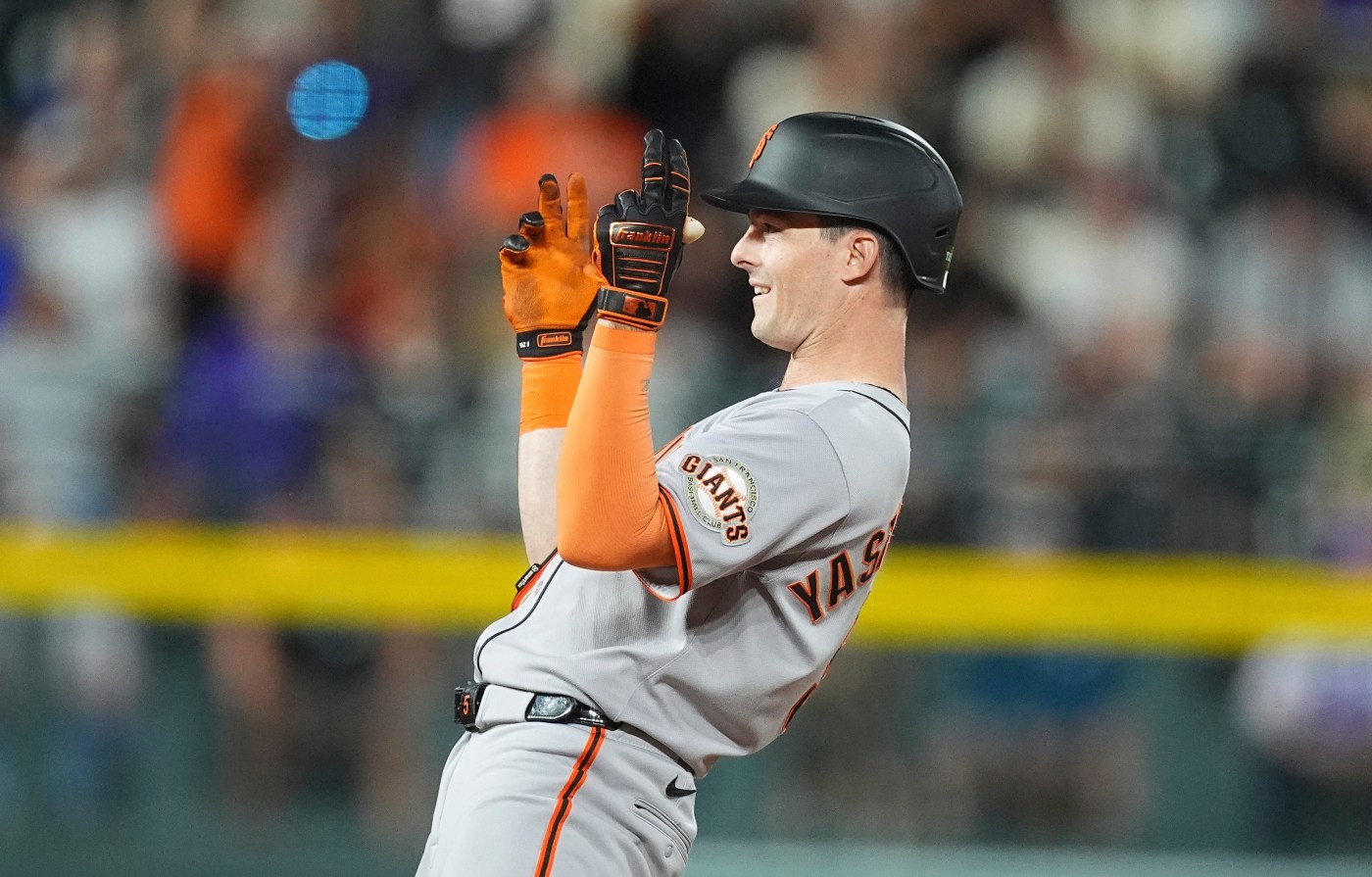 SF Giants mount another late comeback, extend winning streak to seven