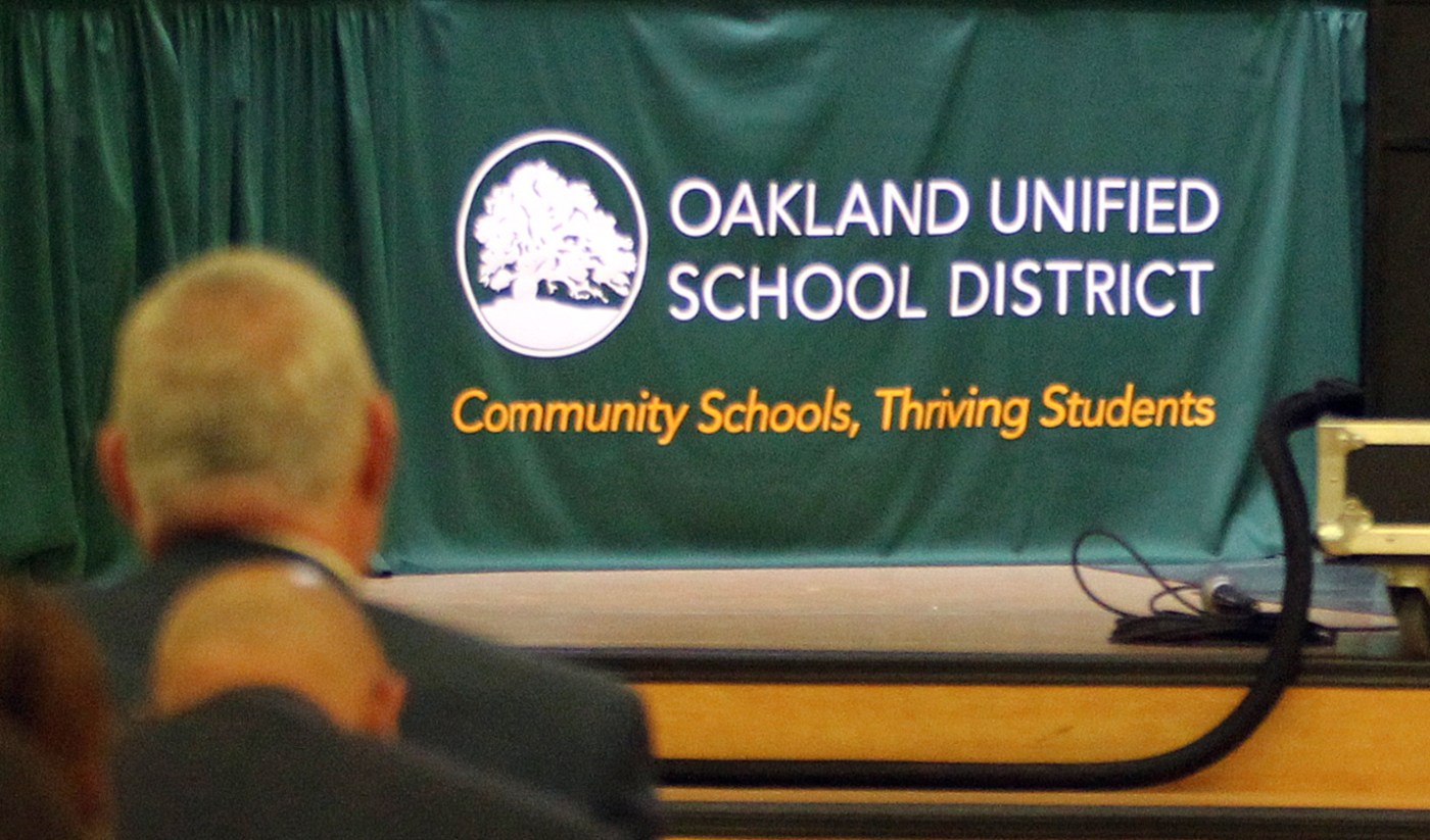 Oakland Unified School District exits state oversight after more than 20 years