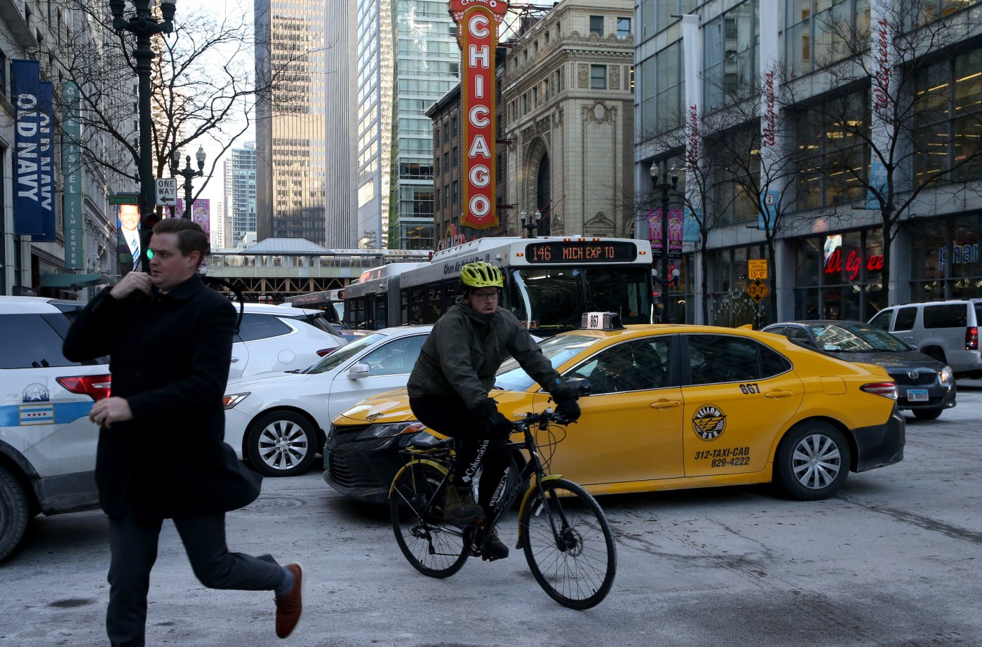 US job openings rose in April, a sign of labor market’s resilience