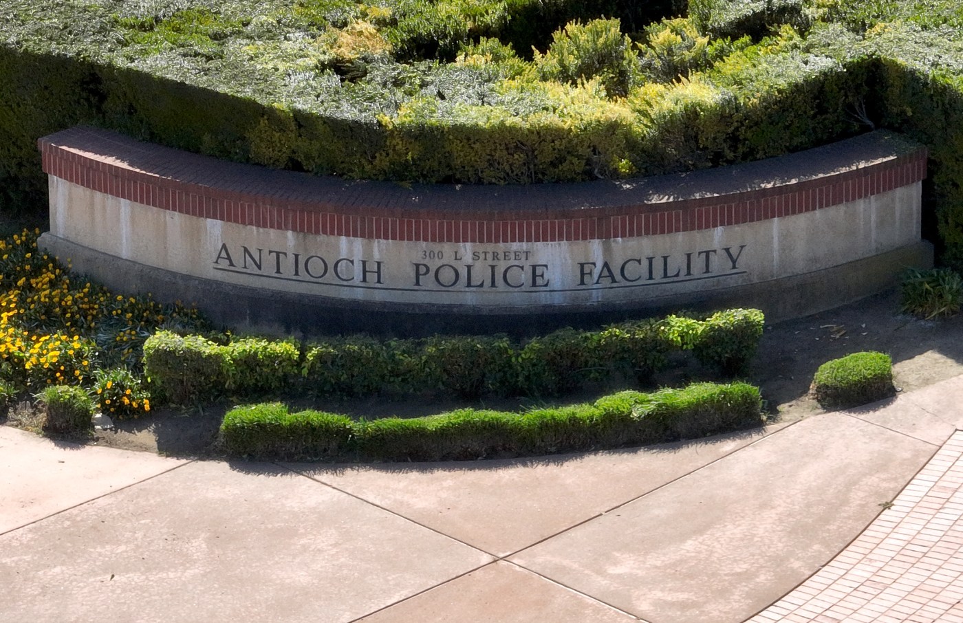 Antioch officer shot person allegedly armed with knife