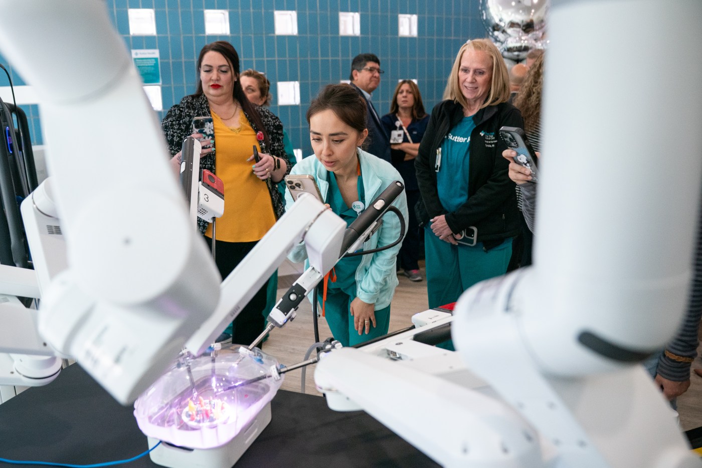 Antioch hospital the first in East Contra Costa to offer robotic surgery