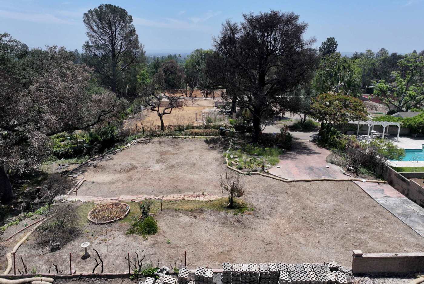 Powerball winner, investors snatch up homesites in Southern California fire zones