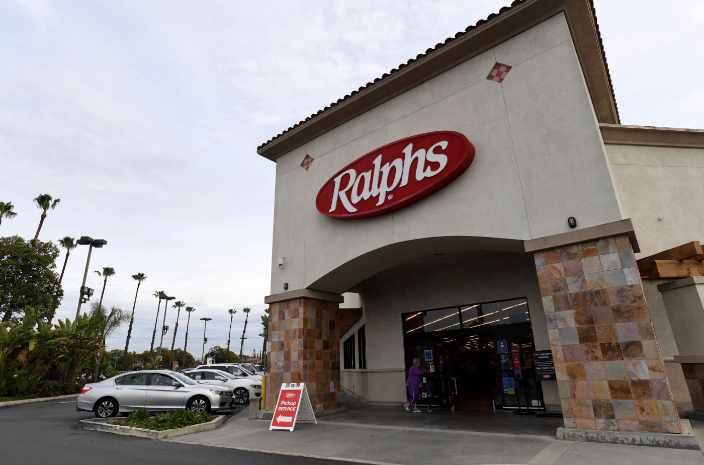 Kroger plans to close 60 US stores in 18 months to improve profits