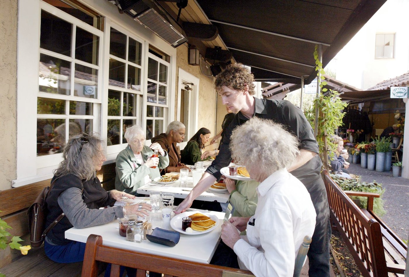Rick & Ann’s Restaurant to close after 36 years in Berkeley