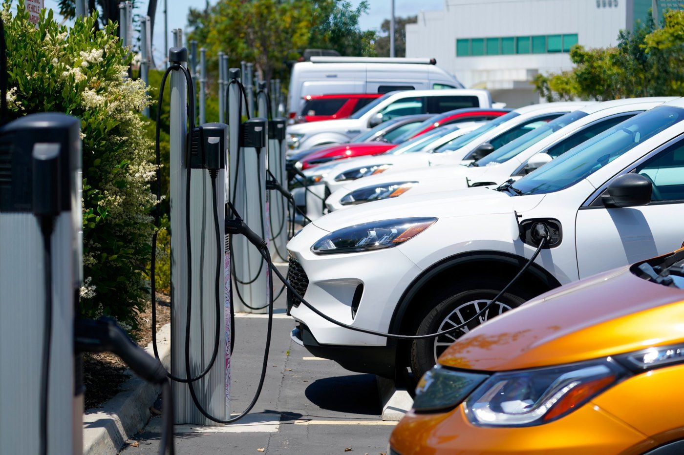 Trump revokes California’s electric vehicle rules