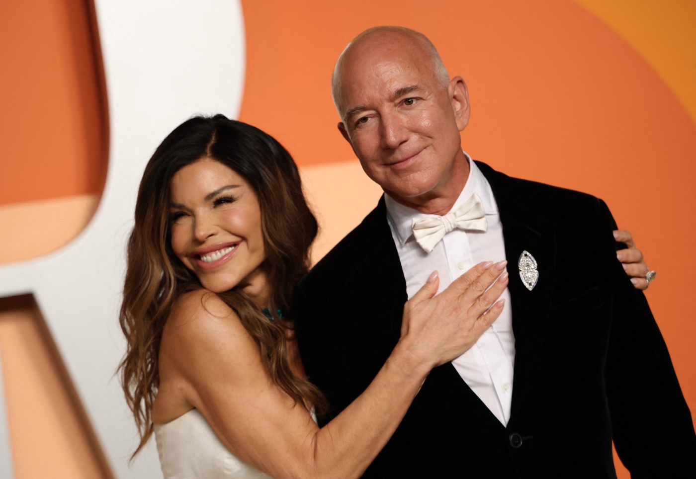 Oprah Winfrey, Kim Kardashian, Katy Perry may face protests at Bezos-Sanchez wedding
