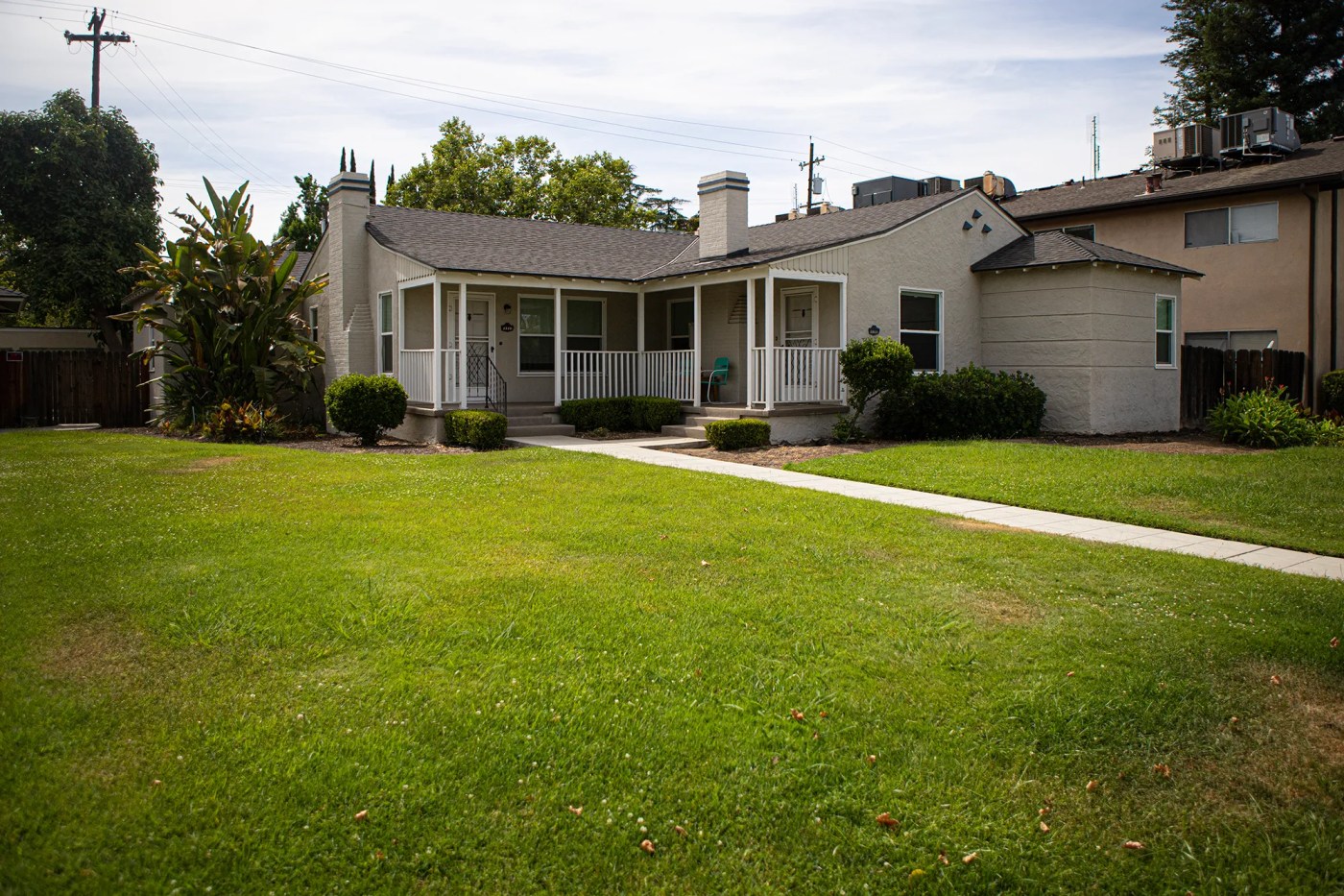 So many reasons to stay put: What’s behind California’s frozen housing market?