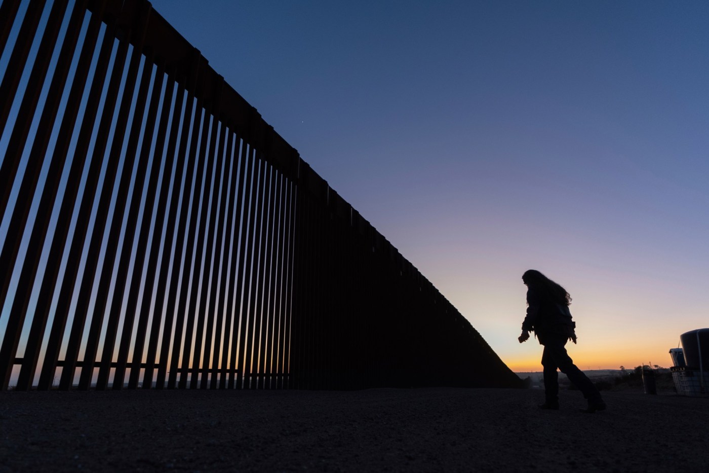 Judge blocks order barring asylum access at border, gives administration two weeks to appeal