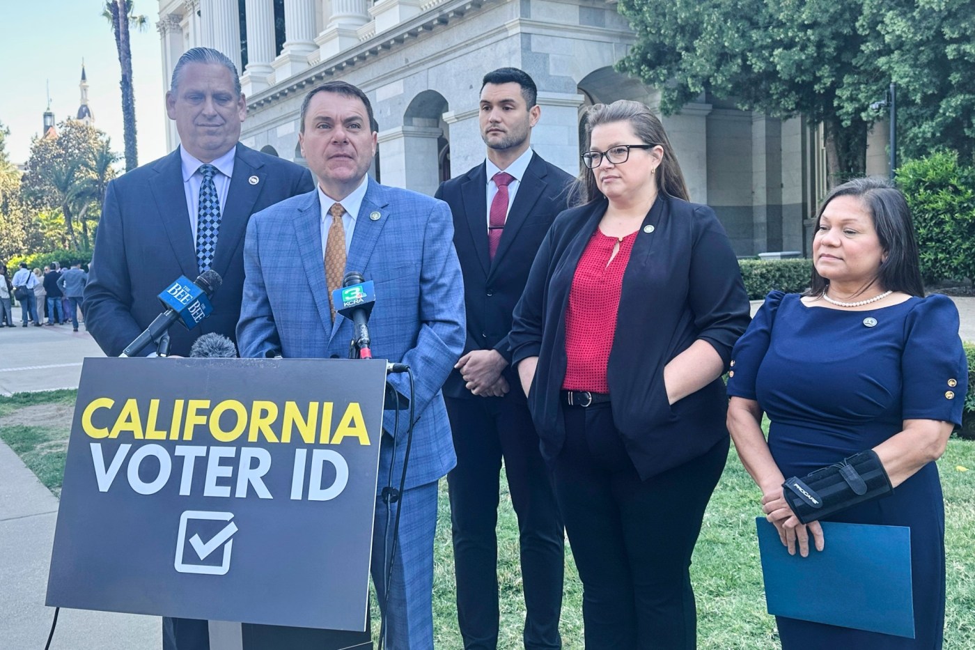 California Republican lawmakers launch campaign to require voter ID