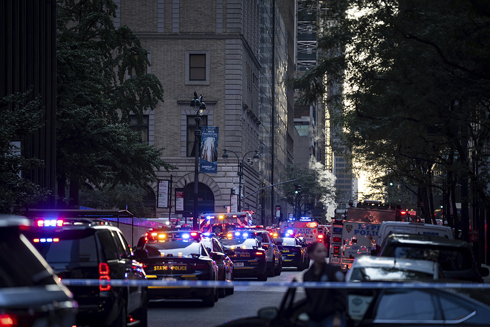 At least 2 people shot at Manhattan office building housing financial firms and NFL, source says