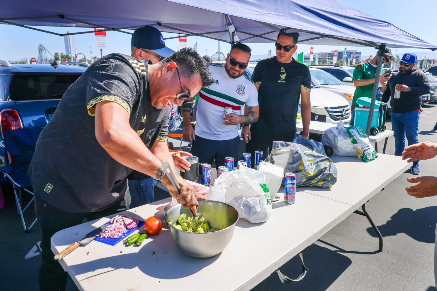Mexico, Honduras fans bring typical passion to Gold Cup semifinal at Levi’s Stadium despite ICE worries