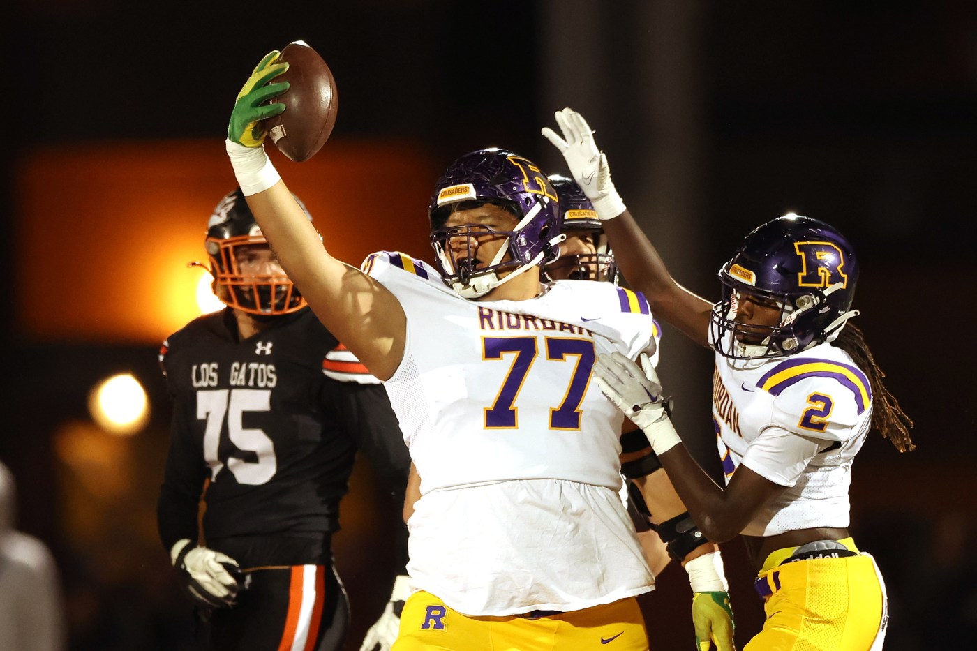 Bay Area’s top offensive lineman commits to Oregon, flipping from Cal