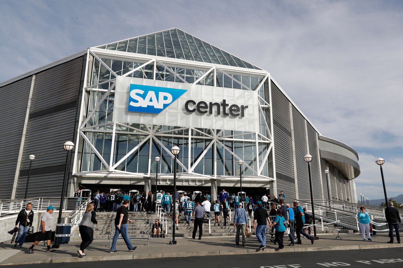 San Jose Sharks home schedule this season features some unusual start times
